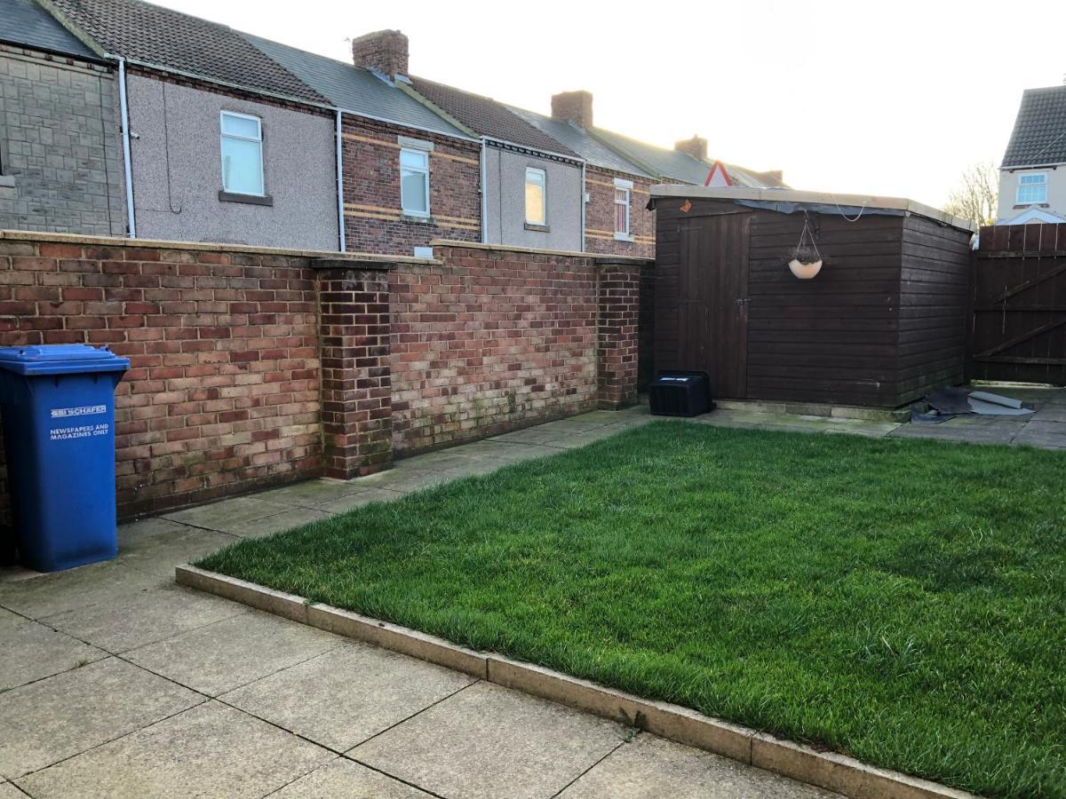 Spacious 2 Bedroom House Shotton  Exterior foto